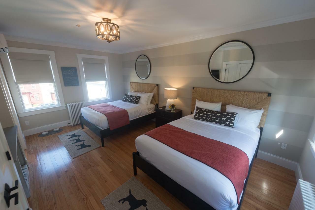 Paws On Pelham (Adults Only) Bed & Breakfast Newport Kulesi Dış mekan fotoğraf